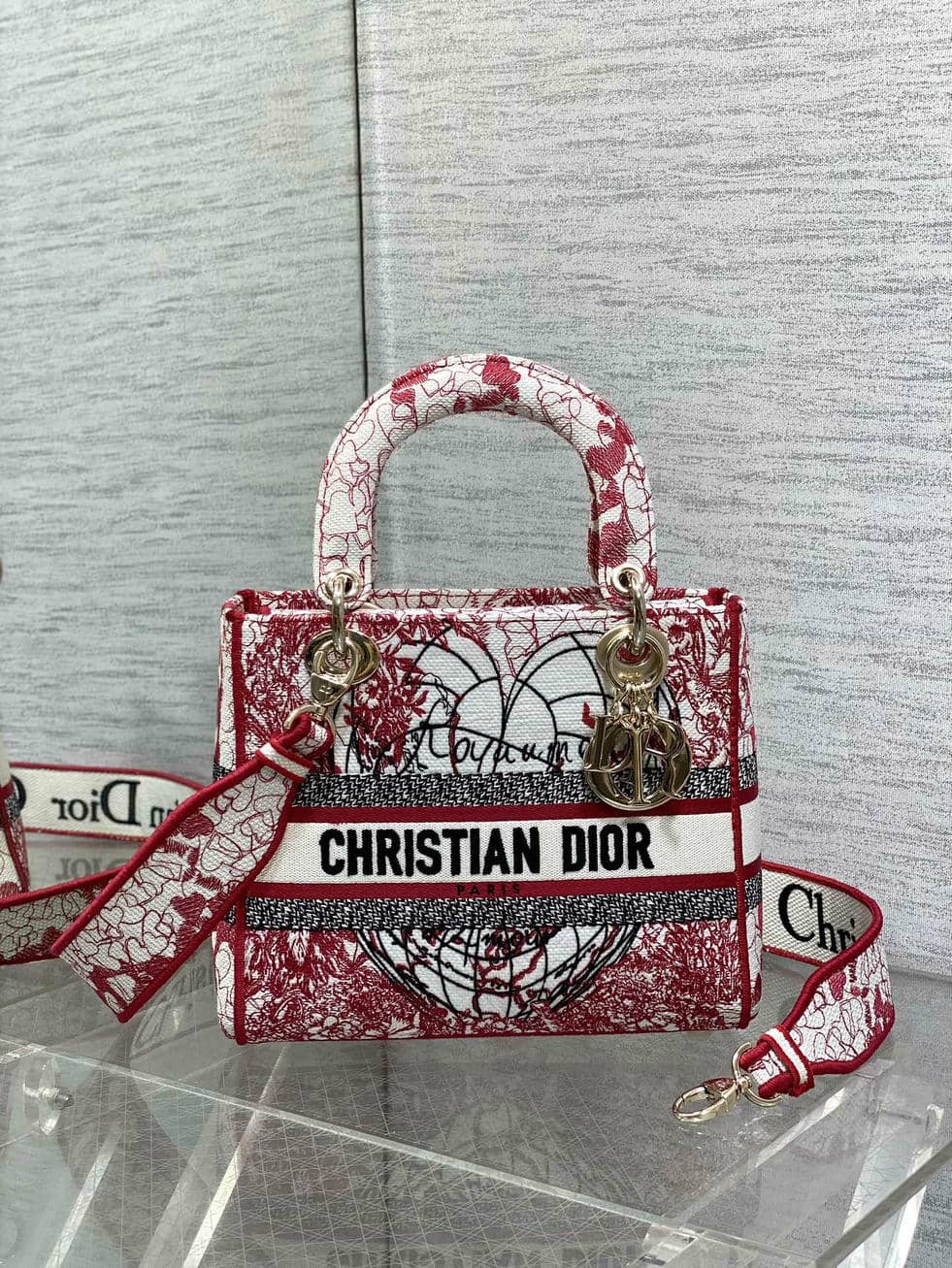 Embroidery 24cm 0012